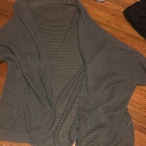 American Eagle short sleeved cardigan